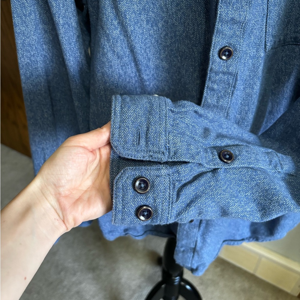 Long Sleeve Button Up - Picture 4 of 5